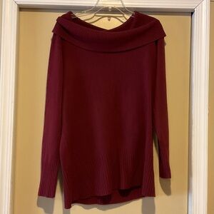 Jaclyn Smith Elegant cowl neck Sweater